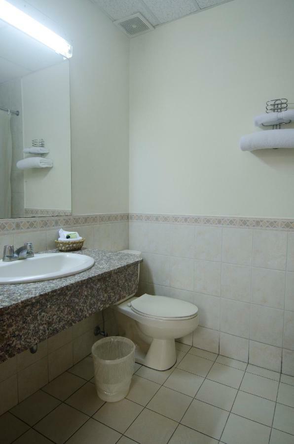 Hotel Berlin San Salvador Bagian luar foto