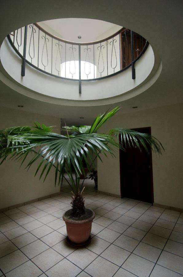 Hotel Berlin San Salvador Bagian luar foto
